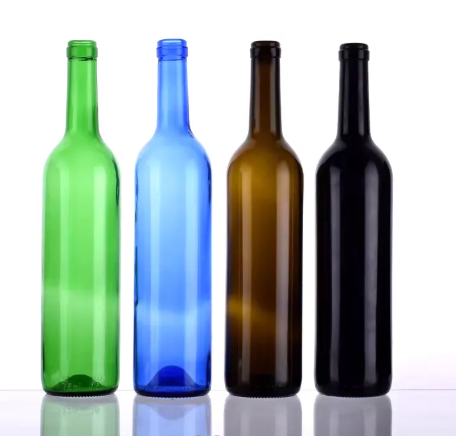 Wholesale 1000ml Empty Bordeaux Shape Glass Wine Vodka Bottle الجملة 1000 مل بوردو شكل زجاجي فارغ زجاجة النبيذ الفودكا