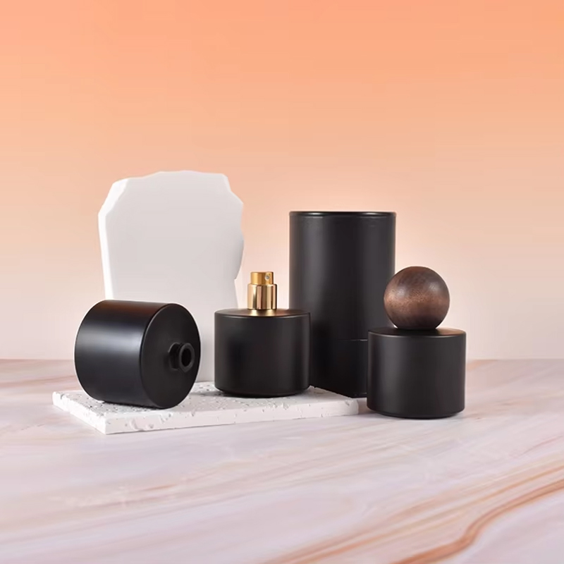  زجاجة عطر فاخرة مخصصة سعة 50 مل مع تغليف الصندوق