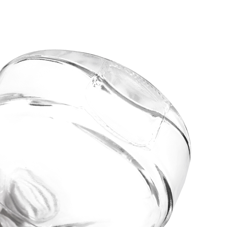 جودة عالية مخصصة 50 مل 150 مل زجاجة الناشر مع غطاء المسمار الشركات المصنعة في الأوراق المالية