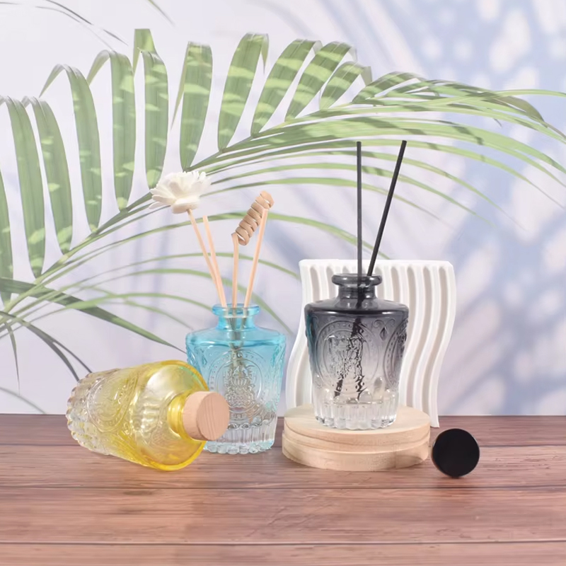 زجاجة ناشرة زجاجية زجاجة عطرية متدرجة قابلة لإعادة الملء حاوية الزيوت العطرية ملحقات العطور