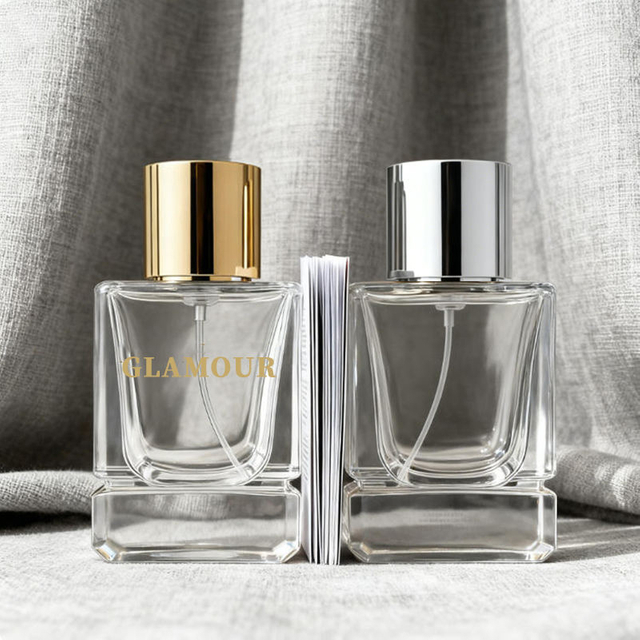 زجاجة تعبئة العطور الفاخرة المحمولة على شكل مربع 30 مل 50 مل 100 مل قارورة فارغة مع بخاخ مضخة 