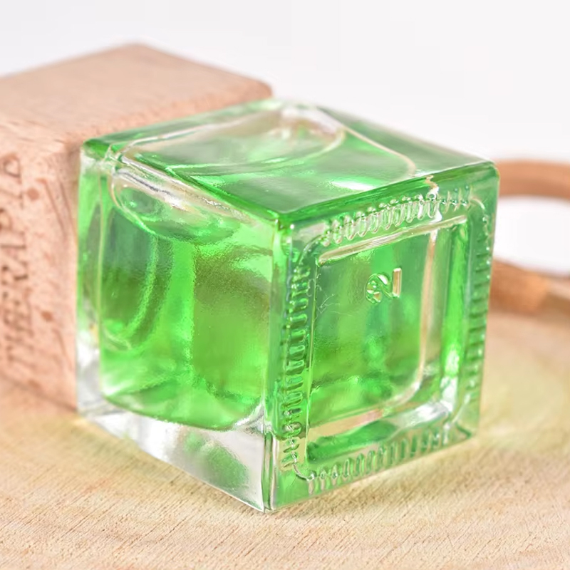 زجاجة ناشر معلقة للسيارة سعة 7 مل